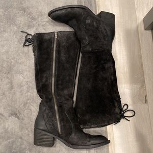 Born Felicia Knee High Suede Distressed Leather Tall
Heeled Boots Size 8